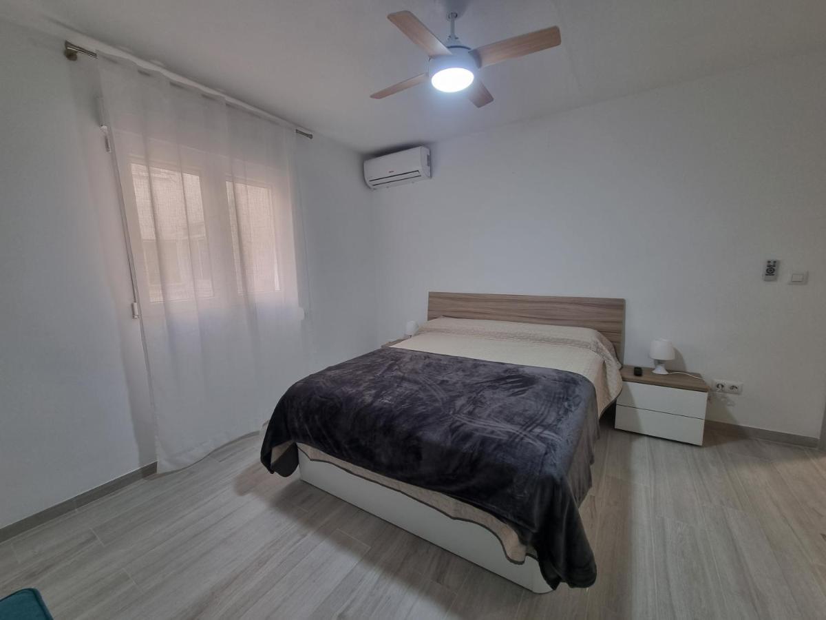Apartamentos En Denia Frente Al Puerto! المظهر الخارجي الصورة
