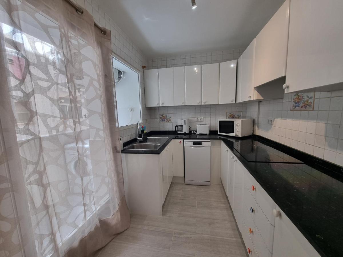Apartamentos En Denia Frente Al Puerto! المظهر الخارجي الصورة