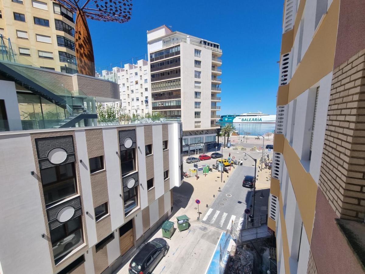 Apartamentos En Denia Frente Al Puerto! المظهر الخارجي الصورة