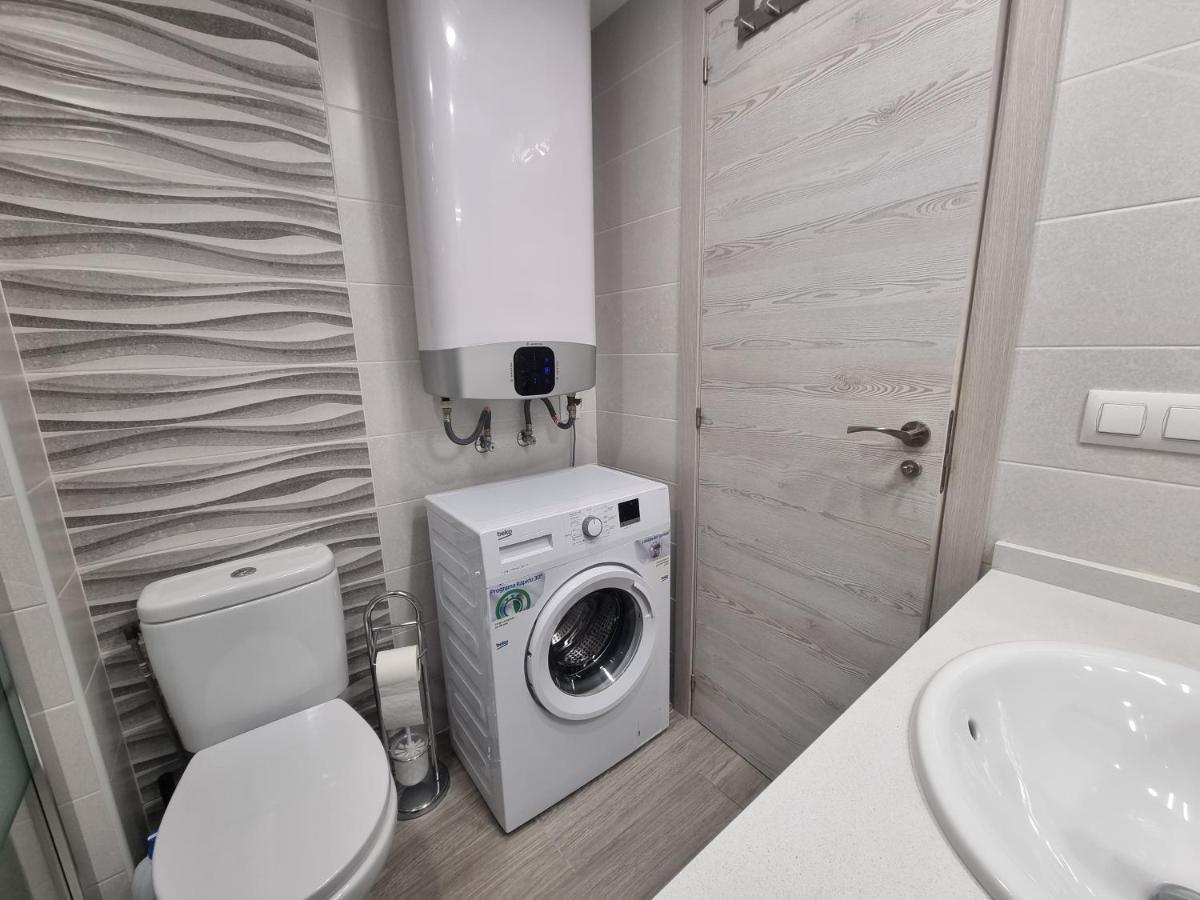 Apartamentos En Denia Frente Al Puerto! المظهر الخارجي الصورة