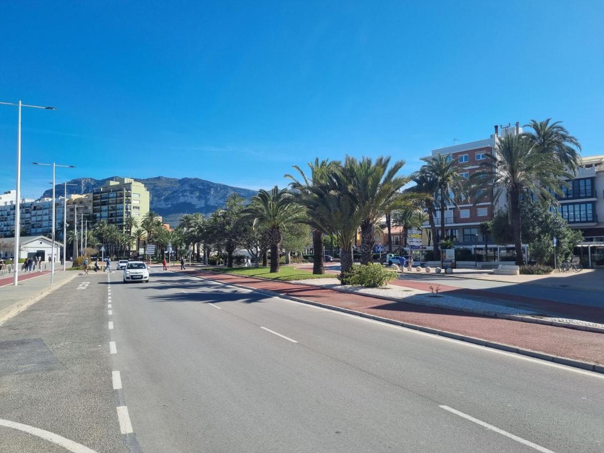 Apartamentos En Denia Frente Al Puerto! المظهر الخارجي الصورة